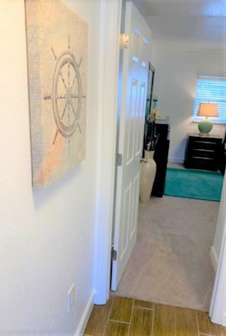 Beautiful Bright & Sparkling 2Bed 1Bath Beach Retreat - Unit 212 Cocoa Beach Zewnętrze zdjęcie