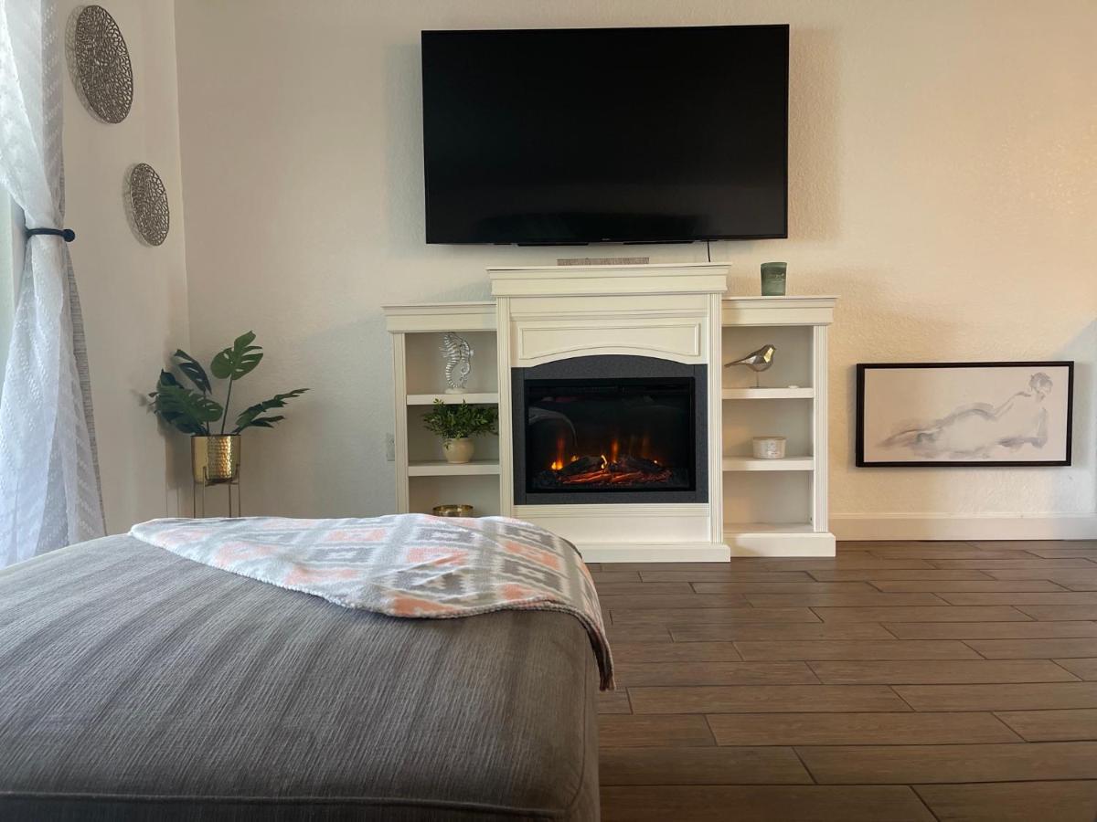 Beautiful Bright & Sparkling 2Bed 1Bath Beach Retreat - Unit 212 Cocoa Beach Zewnętrze zdjęcie