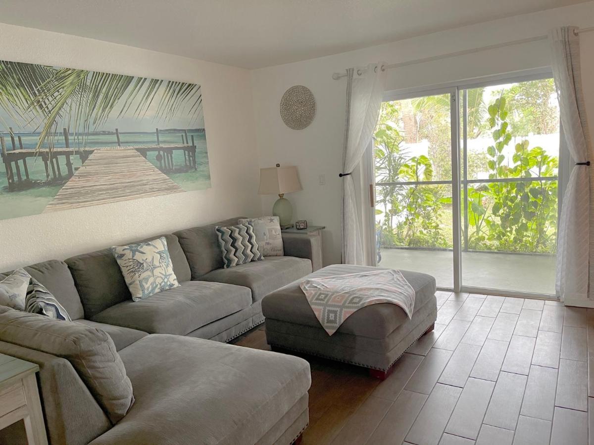 Beautiful Bright & Sparkling 2Bed 1Bath Beach Retreat - Unit 212 Cocoa Beach Zewnętrze zdjęcie